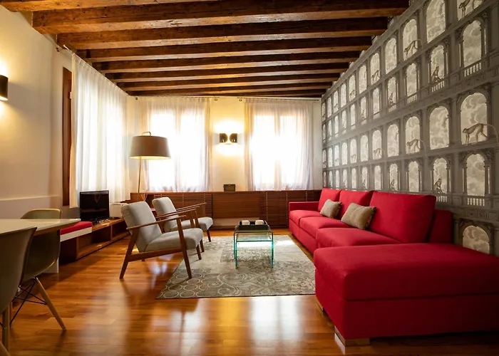 Ca\' della Scimmia-The Welcomist in Venice
